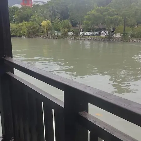 Villa Dalam Laut 533 Pantai Cenang  Exterior photo