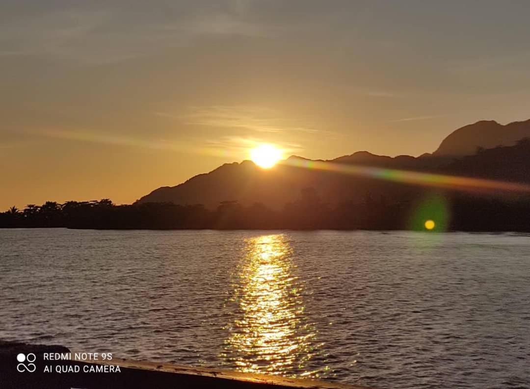 Villa Dalam Laut 533 Pantai Cenang (Langkawi)