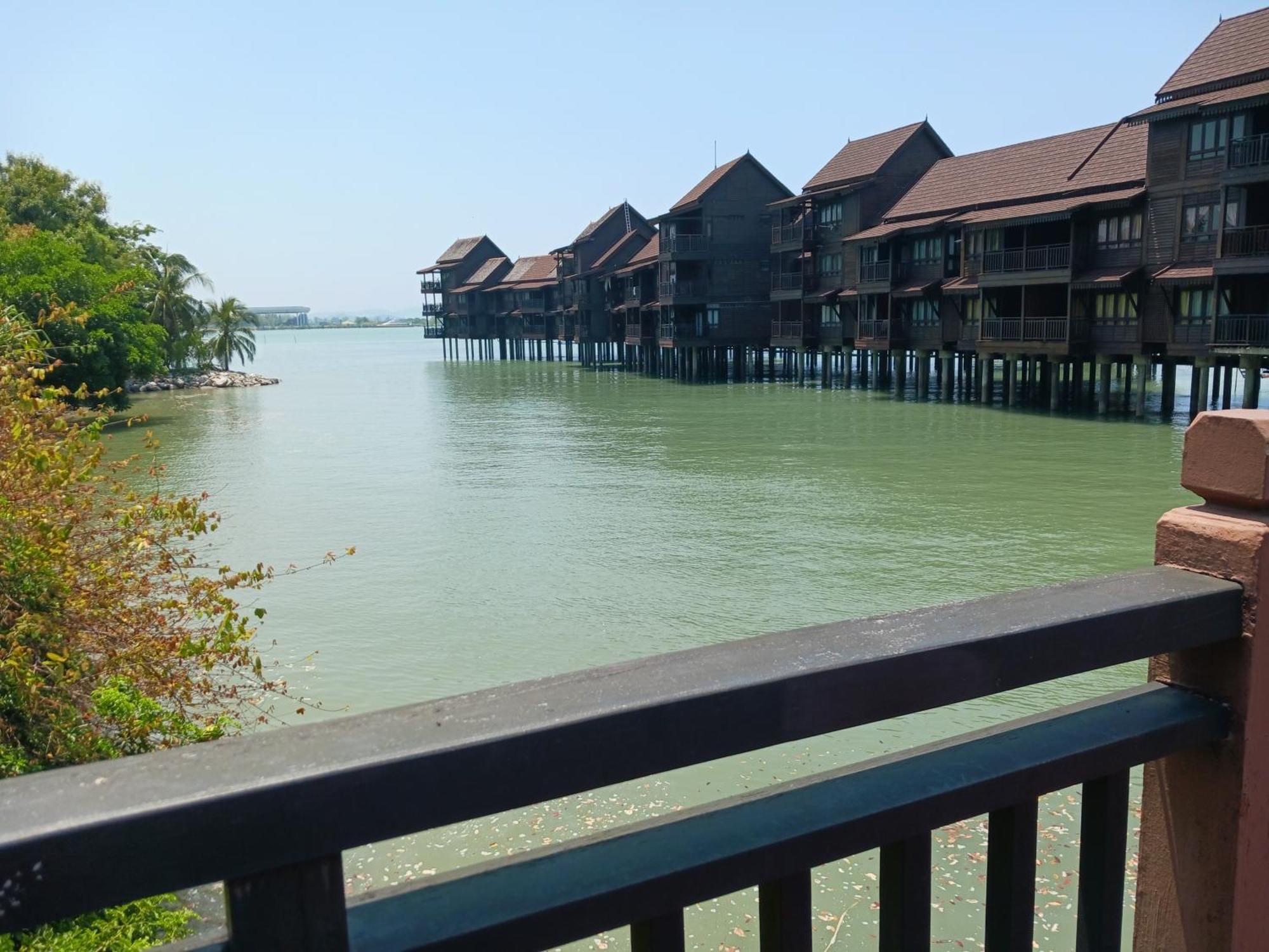 Dalam Laut 533 * Pantai Cenang (Langkawi)
